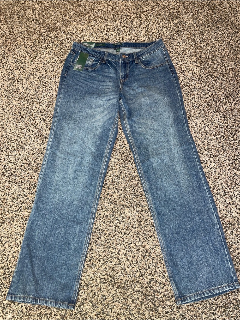 Wild Fable Mid Rise Straight Leg Medium Blue Wash Denim Jeans Var Sizes NWT